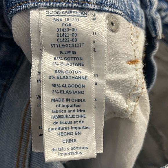 GOOD AMERICAN Curve Straight Jeans - Picture 14 of 15